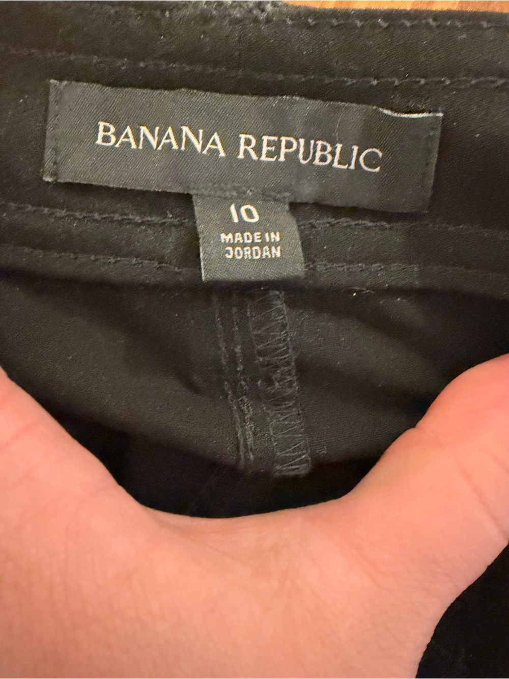 Banana Republic Black Cargo Pants - Picture 2 of 6